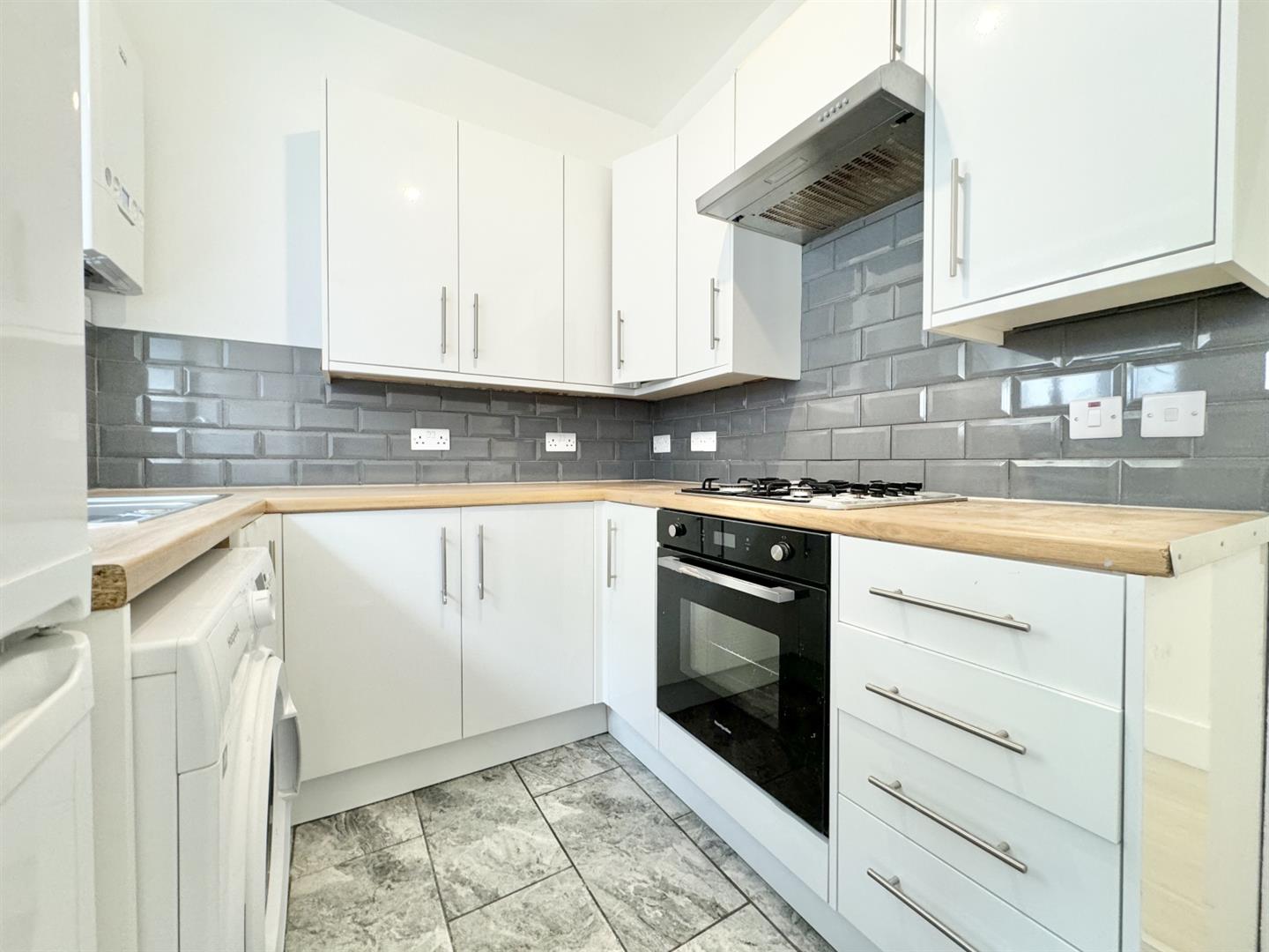 Elmdale Road, Palmers Green, London